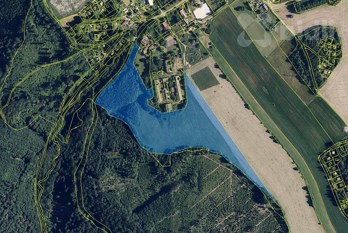 Prodej pole 75572 m²