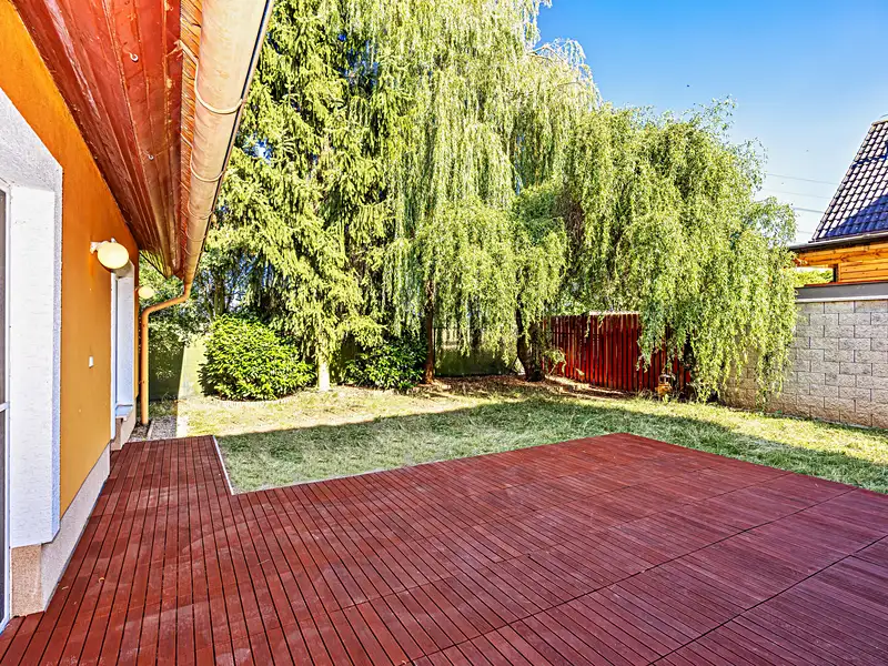 Prodej rodinného domu 230 m², pozemek 492 m², Zvole – náhled fotky 3