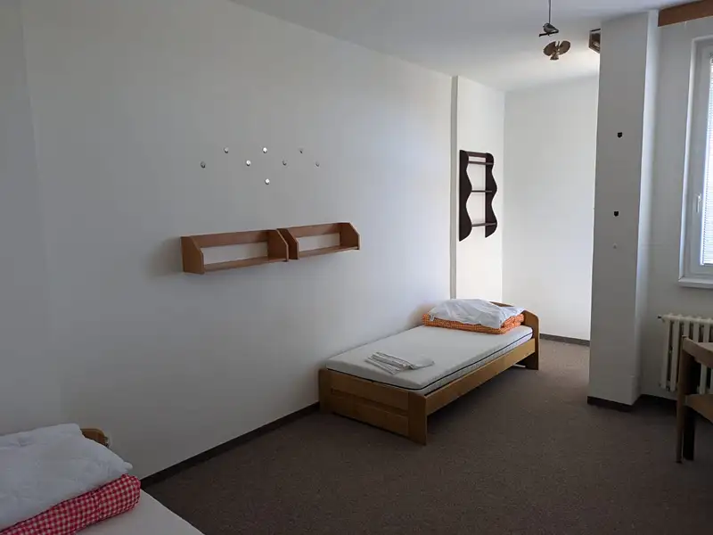Pronájem bytu pokoje 15 m², Praha – náhled fotky 3