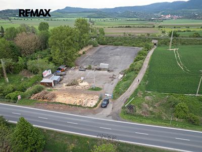 Pronájem pozemku 1000 m²
