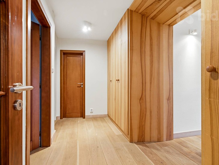 Haus zum Kauf, 306 m² (32 von 65)