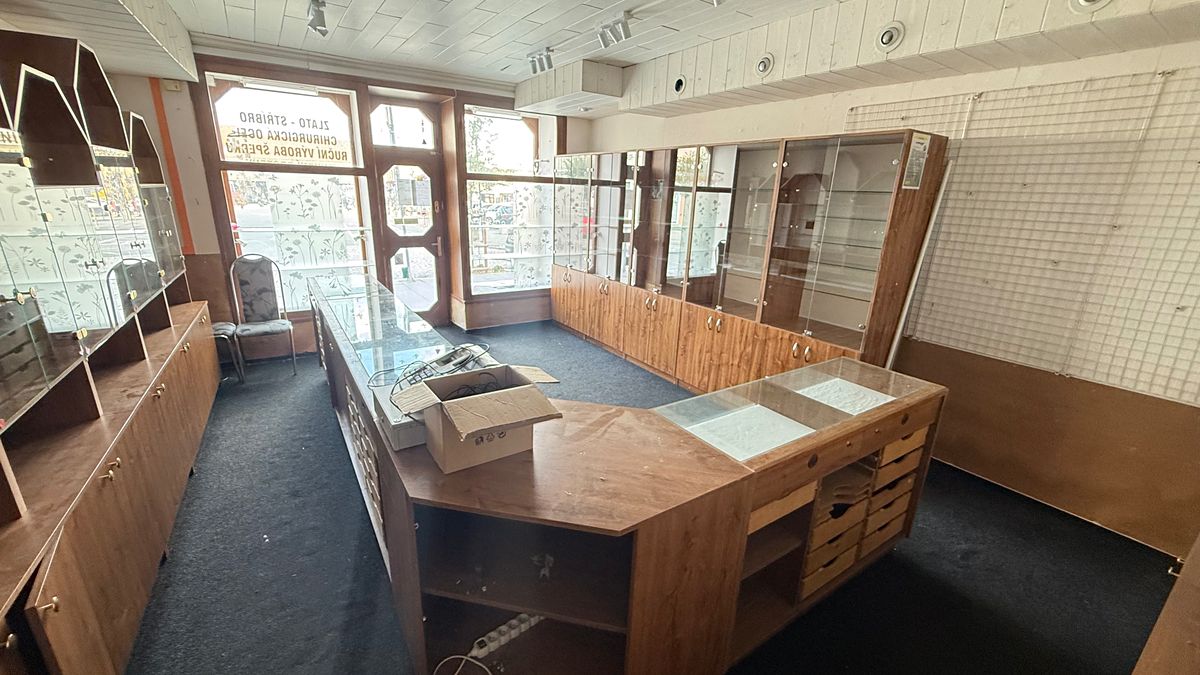 Pronájem obchodního prostoru 40 m² – fotografie 3
