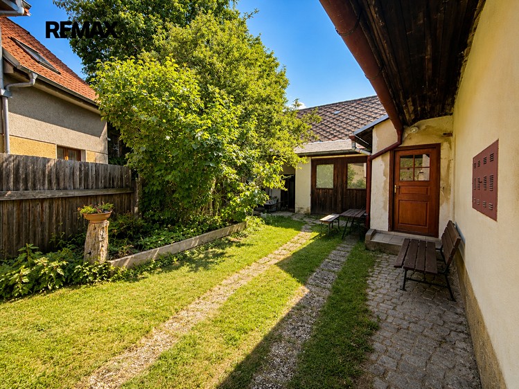 Prodej domu, 180 m² (2 z 29)