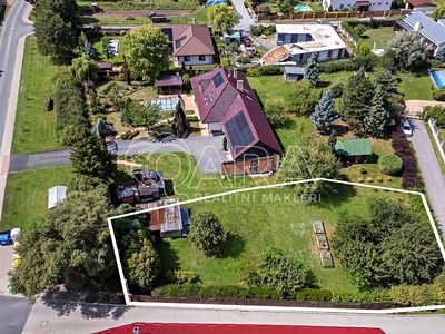 Prodej stavebního pozemku 1001 m²