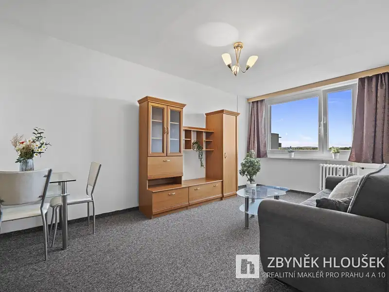 Prodej bytu 2+kk 42 m², Praha – náhled fotky 1