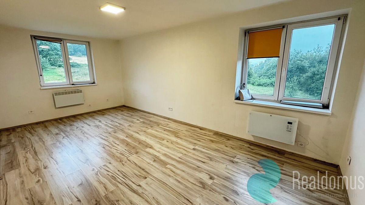 Pronájem bytu 2+1 52 m² – fotografie 2