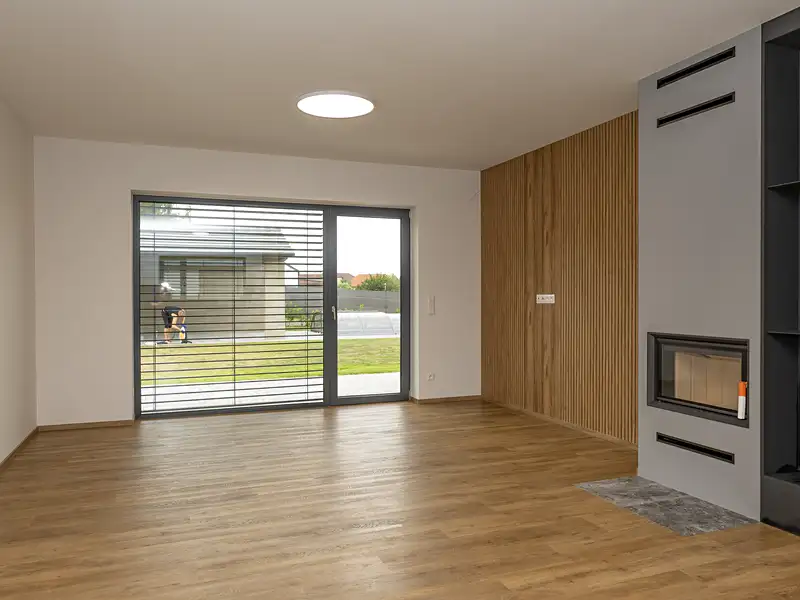 Prodej rodinného domu 140 m², pozemek 437 m², Kamenný Přívoz – náhled fotky 1