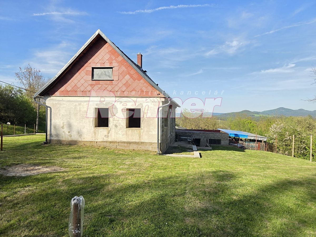 Prodej rodinného domu 130 m², pozemek 1200 m² – fotografie 5