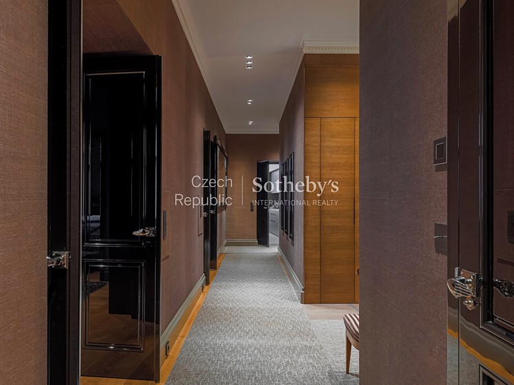 Квартира 5+1 в оренду, 200 м² (7 з 20)