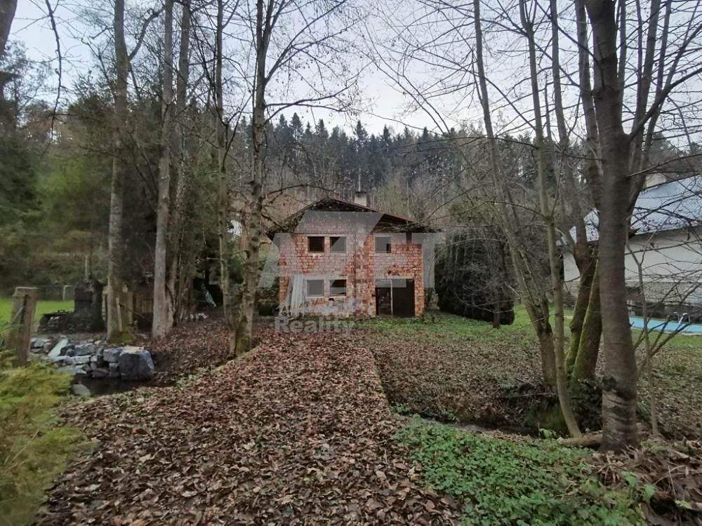 Prodej chaty 50 m², pozemek 598 m² – fotografie 2