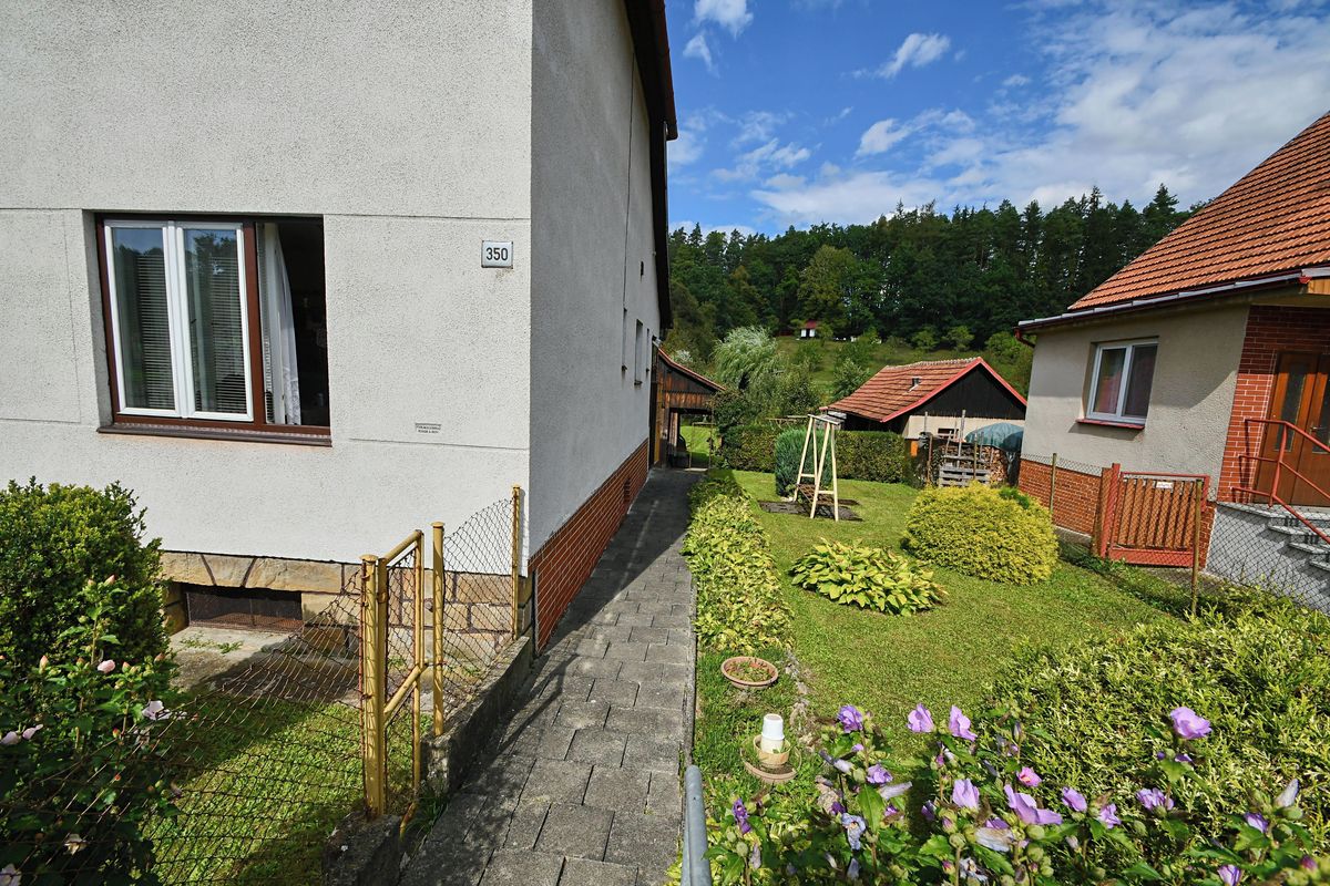 Prodej rodinného domu 190 m², pozemek 1222 m² – fotografie 4