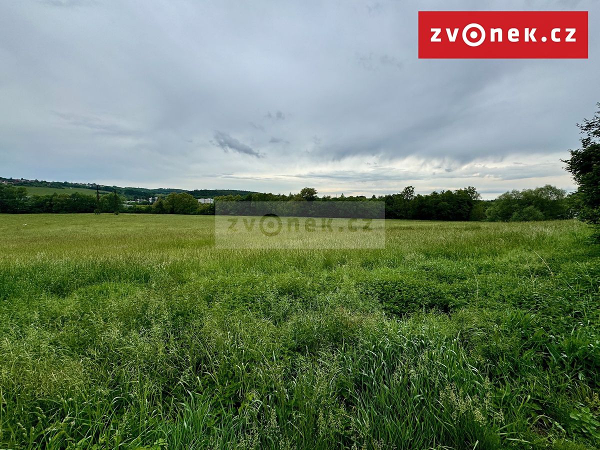 Prodej komerčního pozemku 9230 m² – fotografie 3