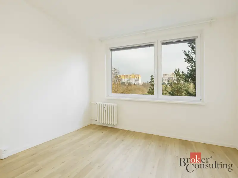Prodej bytu 3+1 62 m², Praha – náhled fotky 3