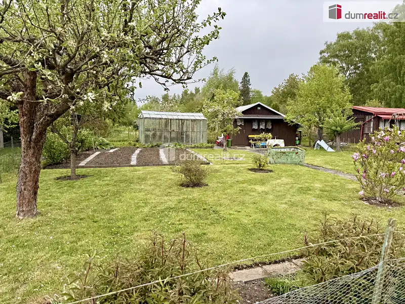 Prodej chaty 20 m², pozemek 300 m², Mariánské Lázně – náhled fotky 1