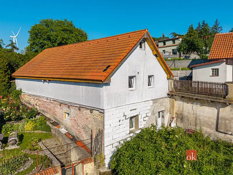 Prodej rodinného domu 140 m², pozemek 789 m², Pchery – náhled fotky 2