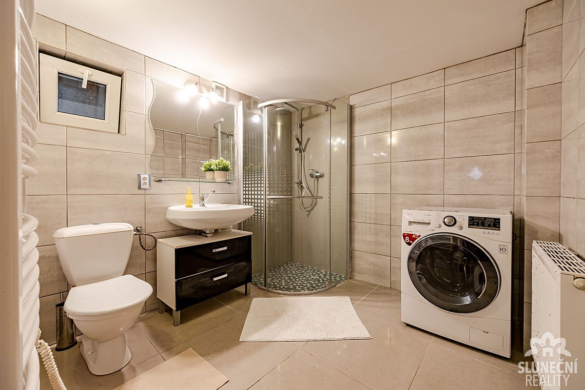 Prodej rodinného domu 70 m², pozemek 642 m² – fotografie 5
