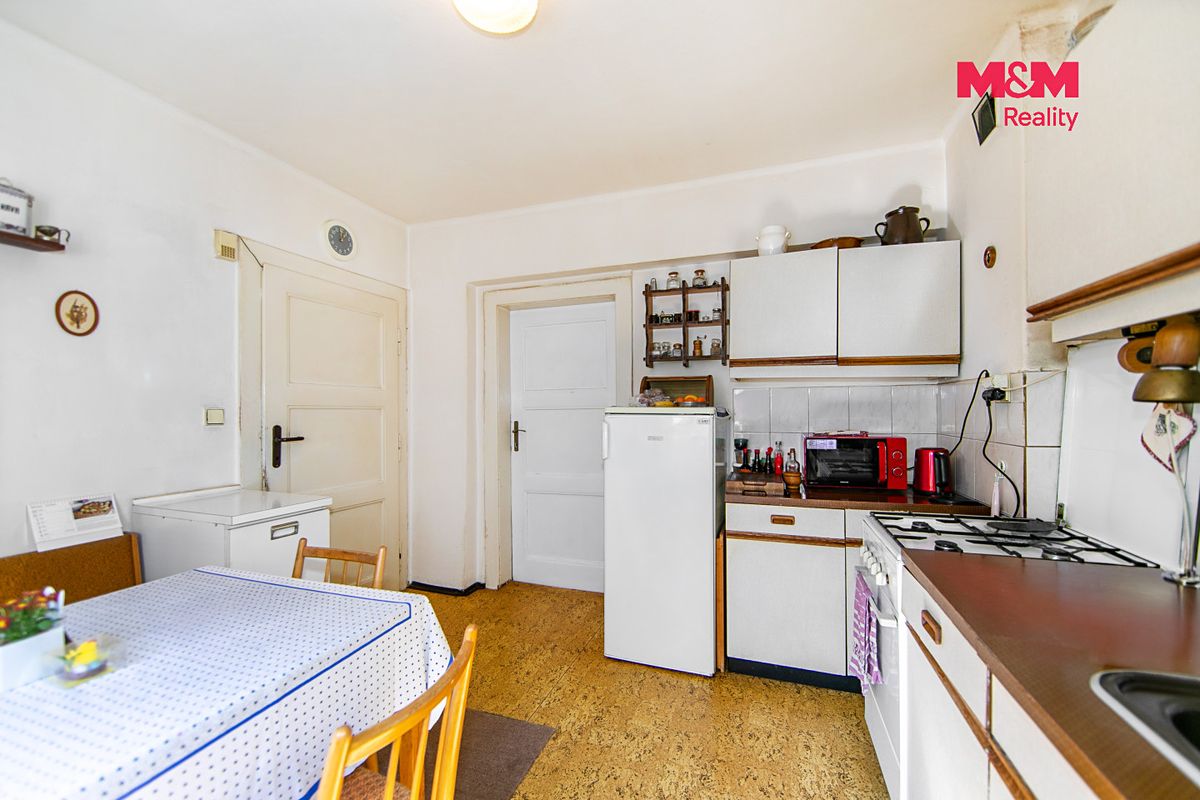 Prodej rodinného domu 130 m², pozemek 164 m² – fotografie 3
