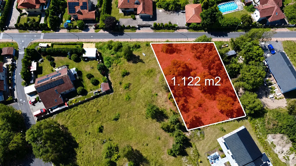 Prodej stavebního pozemku 1122 m²