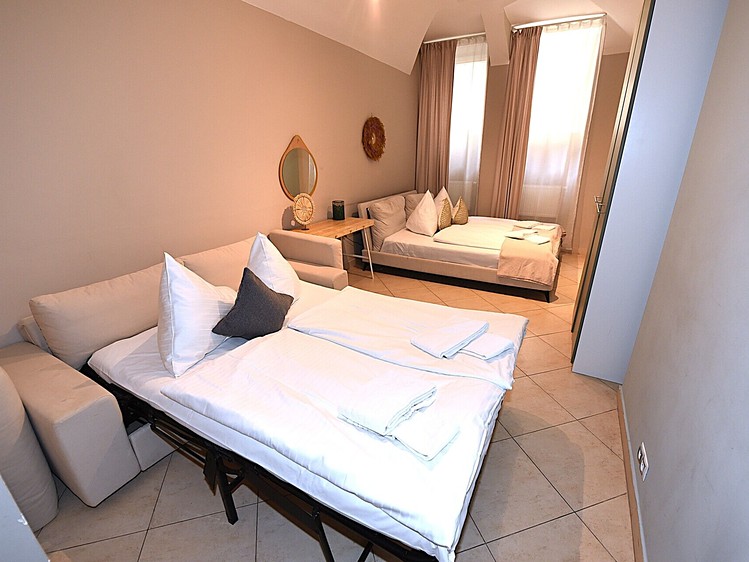 Prodej komerčního prostoru, 224 m² (7 z 27)