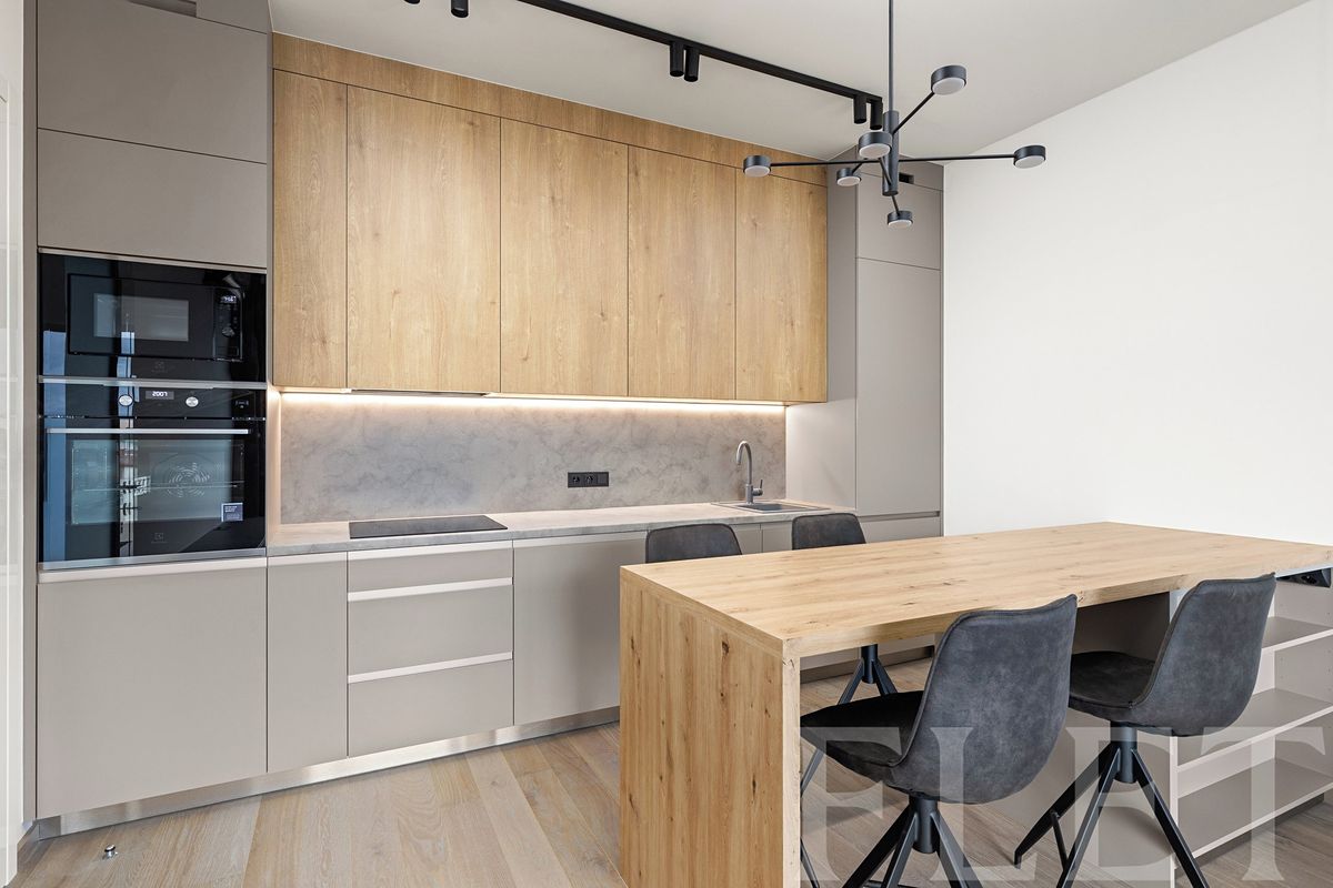 Pronájem bytu 2+kk 63 m²