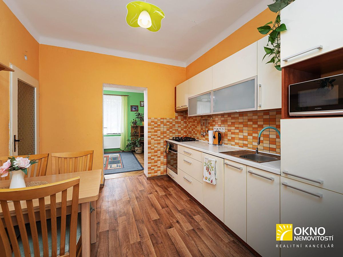 Prodej rodinného domu 100 m², pozemek 208 m² – fotografie 3