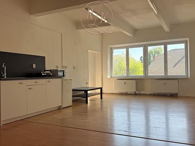 Pronájem kanceláře 97 m²