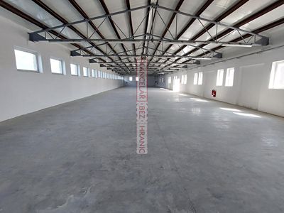 Pronájem skladového prostoru 756 m²