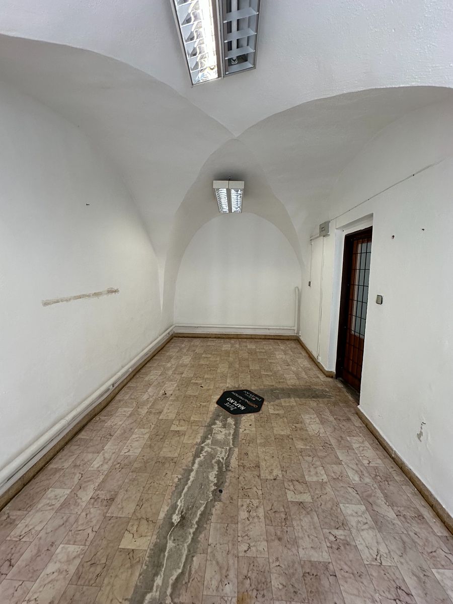 Pronájem kanceláře 16 m² – fotografie 3