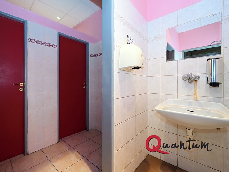 Комерційне приміщення в оренду, 374 м² (15 з 24)