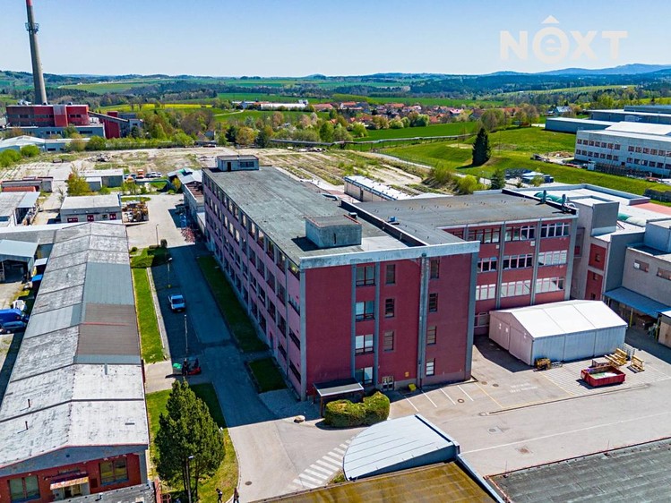 Комерційне приміщення в оренду, 6 054 м² (6 з 30)