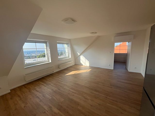 Pronájem bytu 3+kk 93 m²