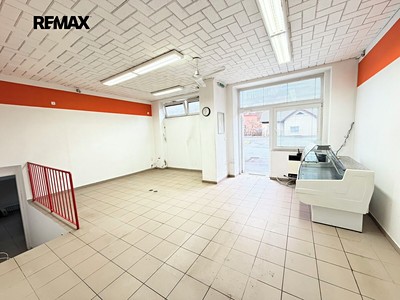 Комерційне приміщення на продаж, 65 м² (3 з 18)