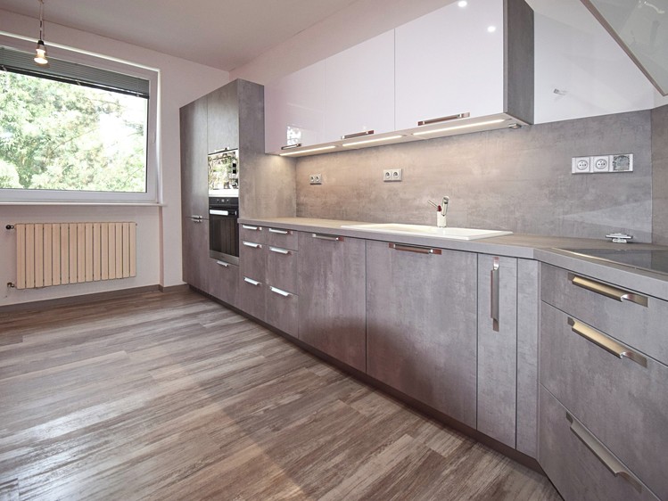 Prodej bytu 3+1, 82 m² (1 z 30)