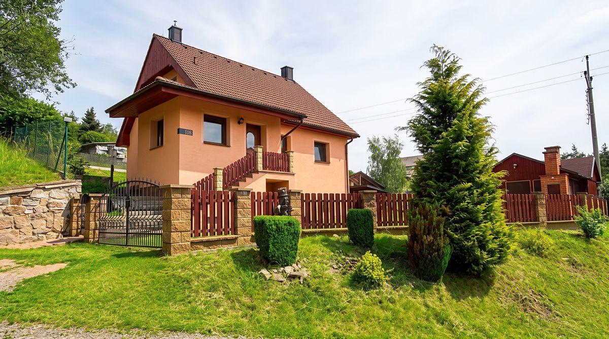 Prodej rodinného domu 150 m², pozemek 536 m²