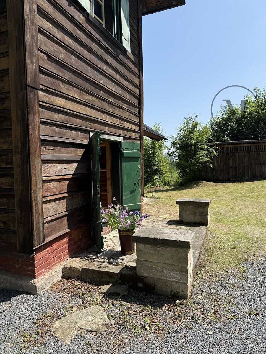 Prodej památky 250 m², pozemek 671 m² – fotografie 5