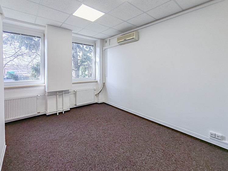 Комерційне приміщення в оренду, 102 м² (8 з 14)