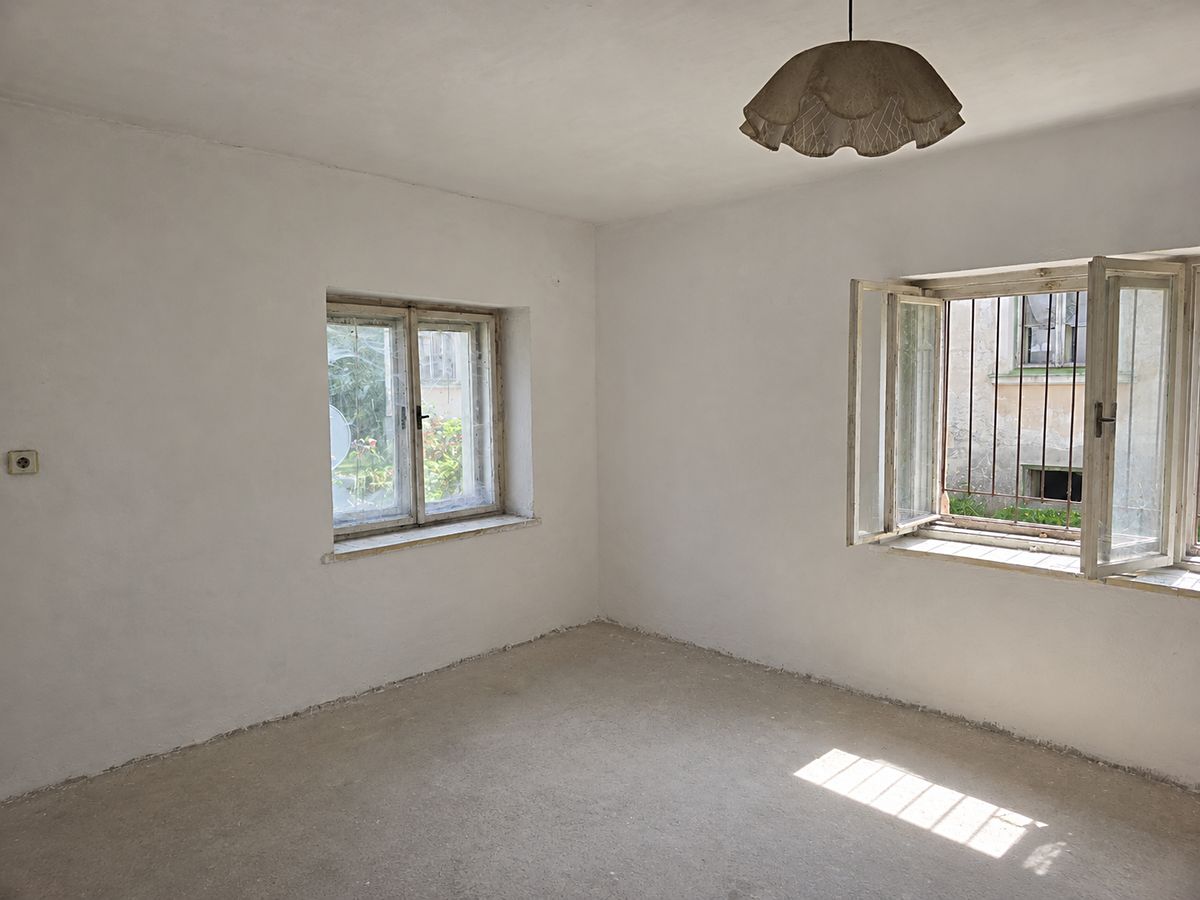 Prodej rodinného domu 175 m², pozemek 544 m² – fotografie 3