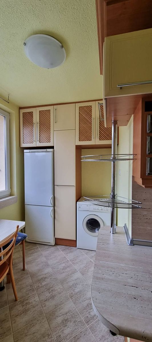 Pronájem bytu 2+1 54 m² – fotografie 4