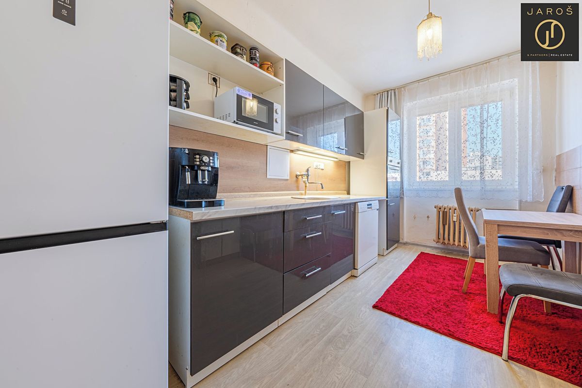 Prodej bytu 2+1 61 m² – fotografie 2