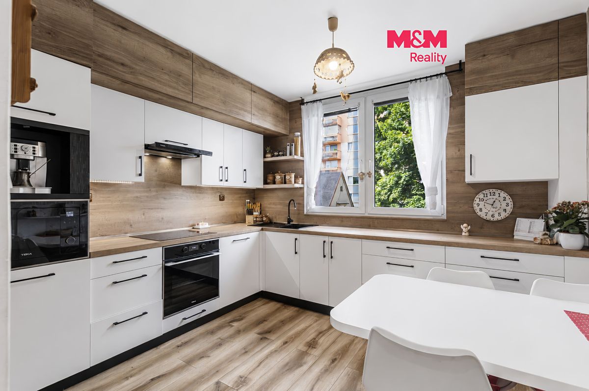 Prodej bytu 3+1 77 m²