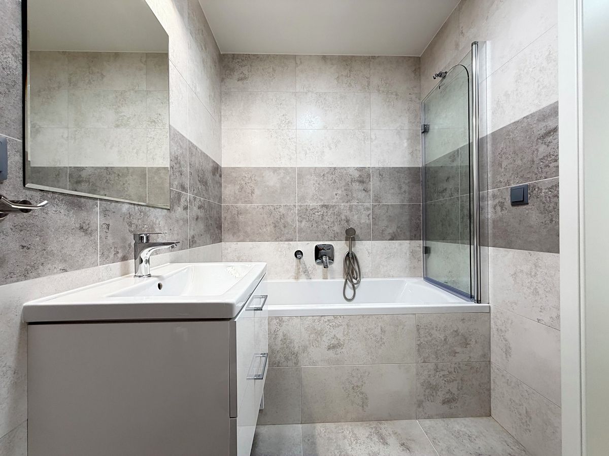 Pronájem bytu 2+kk 48 m² – fotografie 5