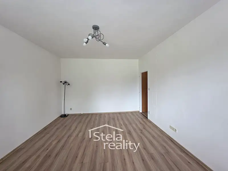 Pronájem bytu 2+1 55 m², Horní Benešov – náhled fotky 2