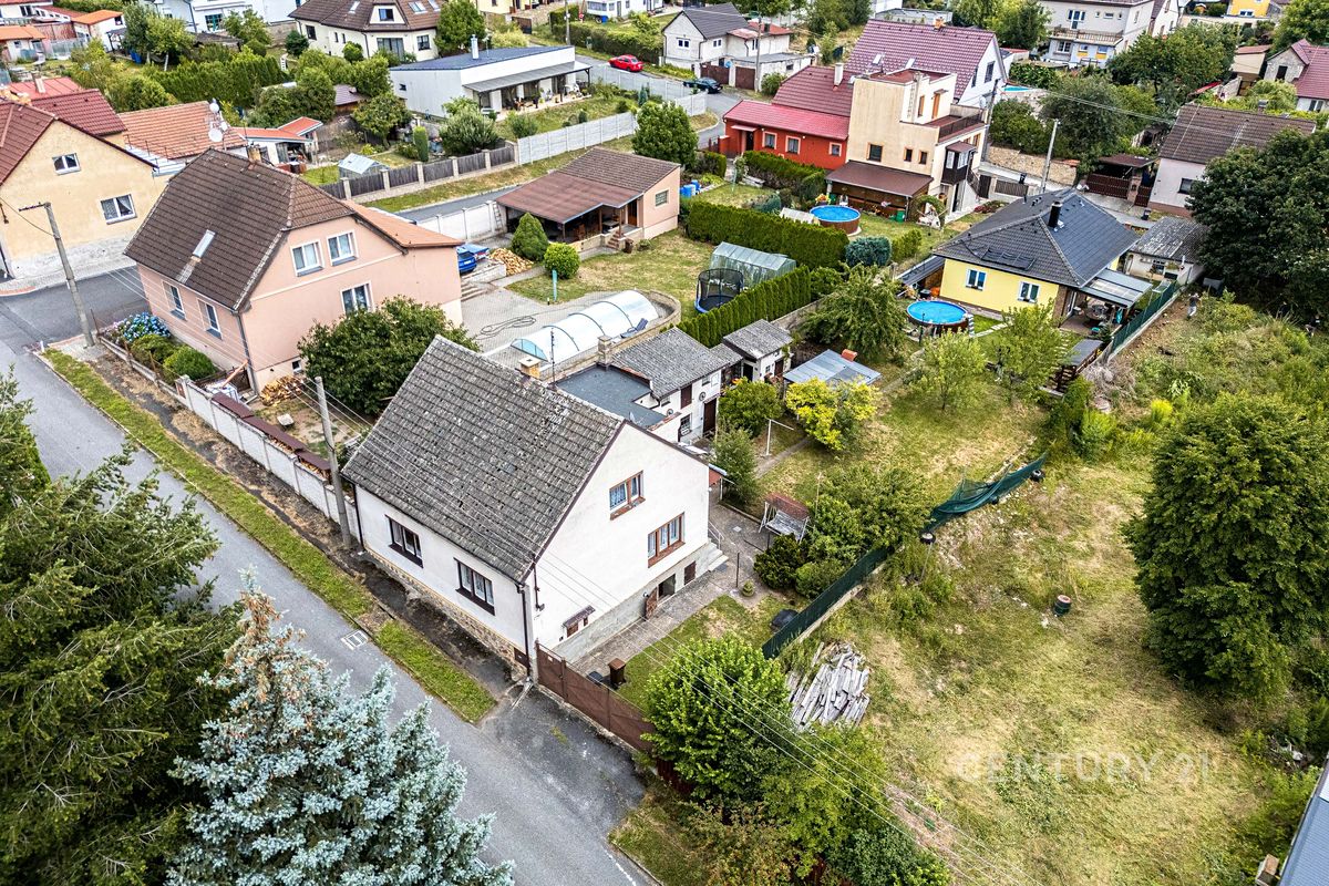 Prodej rodinného domu 150 m², pozemek 624 m² – fotografie 2