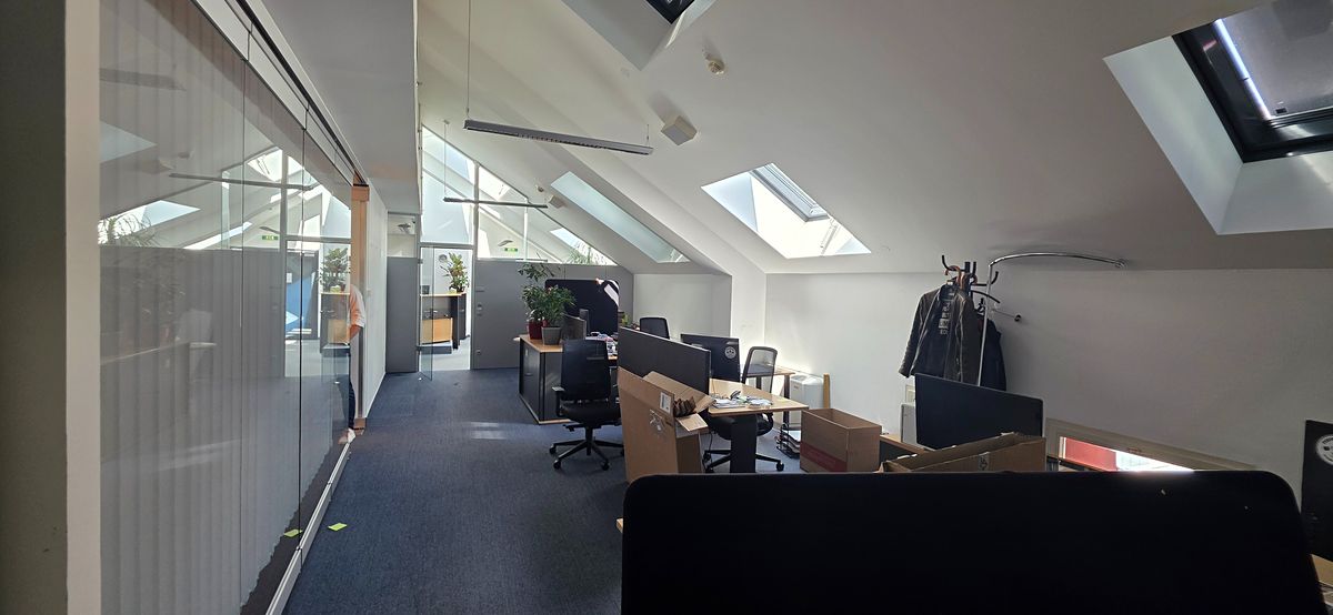 Pronájem kanceláře 769 m² – fotografie 5