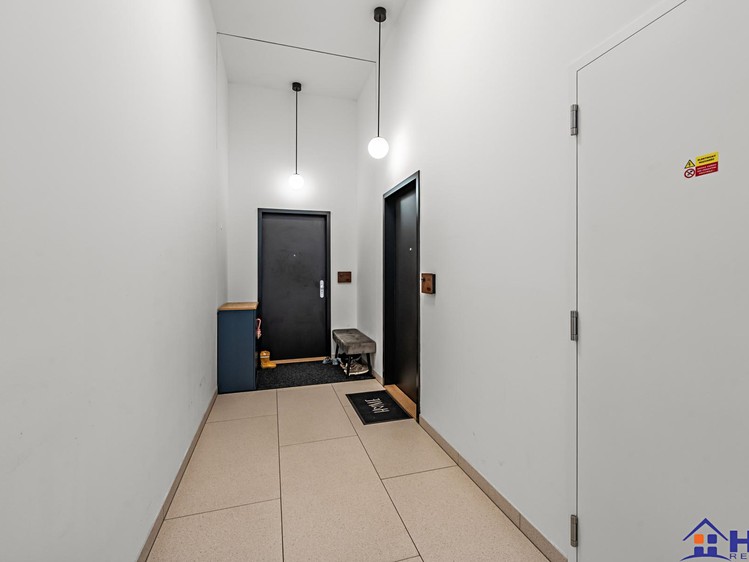 Prodej bytu 2+kk, 56 m² (21 z 40)