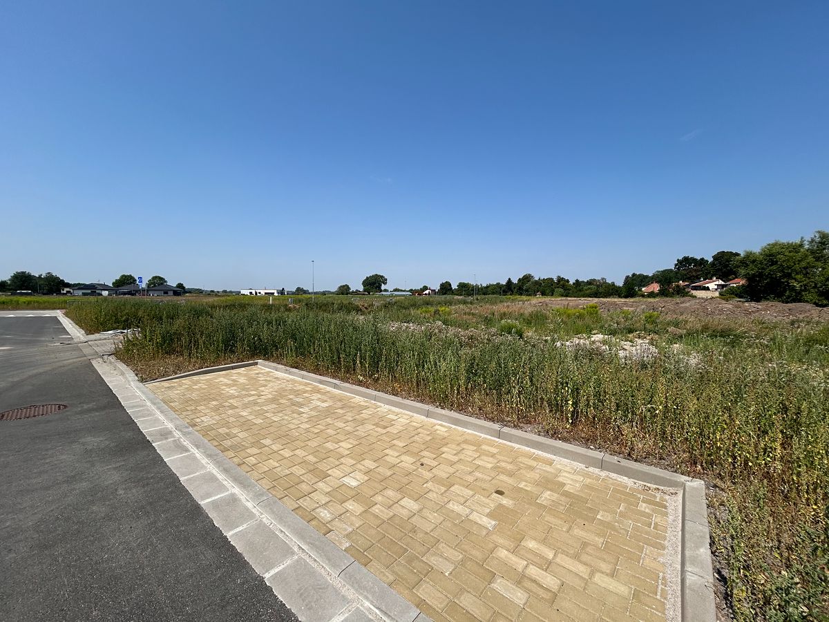 Prodej stavebního pozemku 1000 m² – fotografie 3