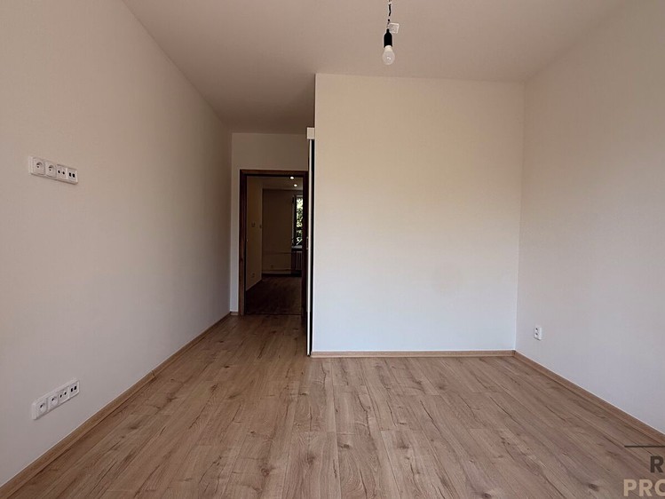 Квартира 2+1 на продаж, 51 м² (12 з 21)