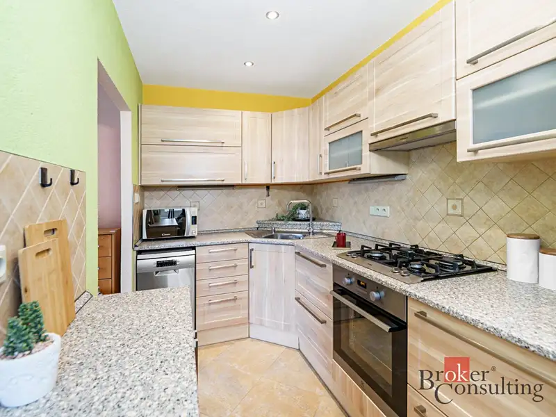 Prodej bytu 3+1 62 m², Praha – náhled fotky 2