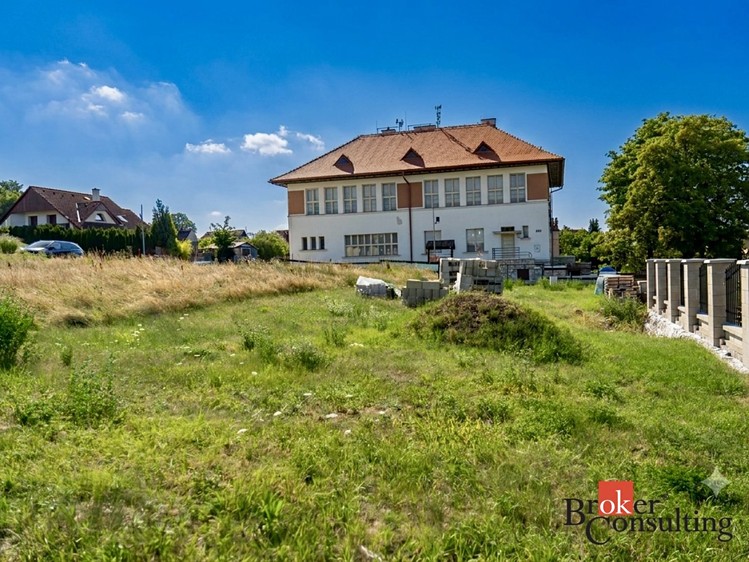 Grundstück zum Kauf, 881 m² (1 von 6)