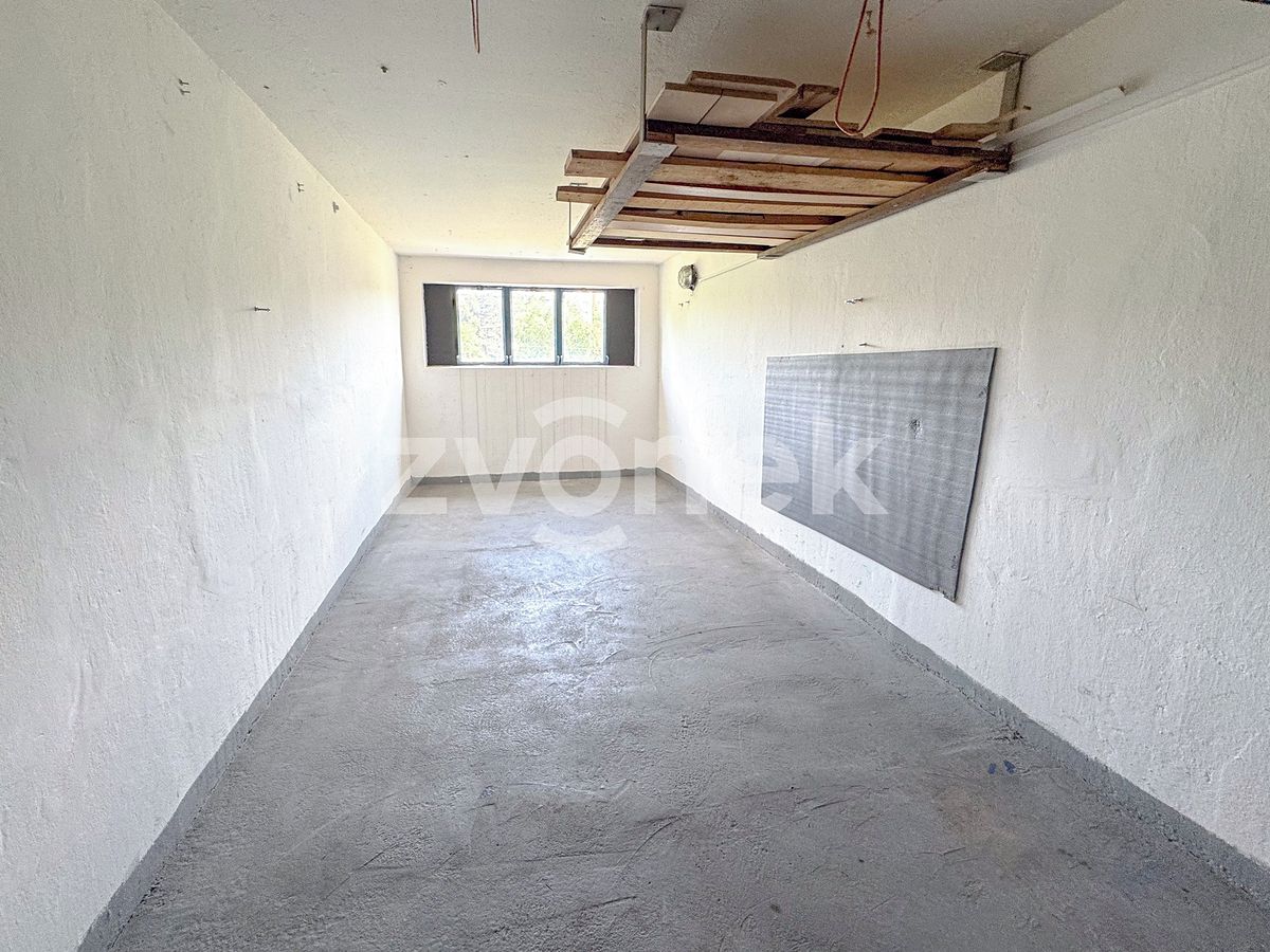 Pronájem garáže 16 m²
